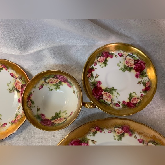 5-piece place setting of ‘Golden Rose’ by Royal Chelsea. - Picture 8 of 16